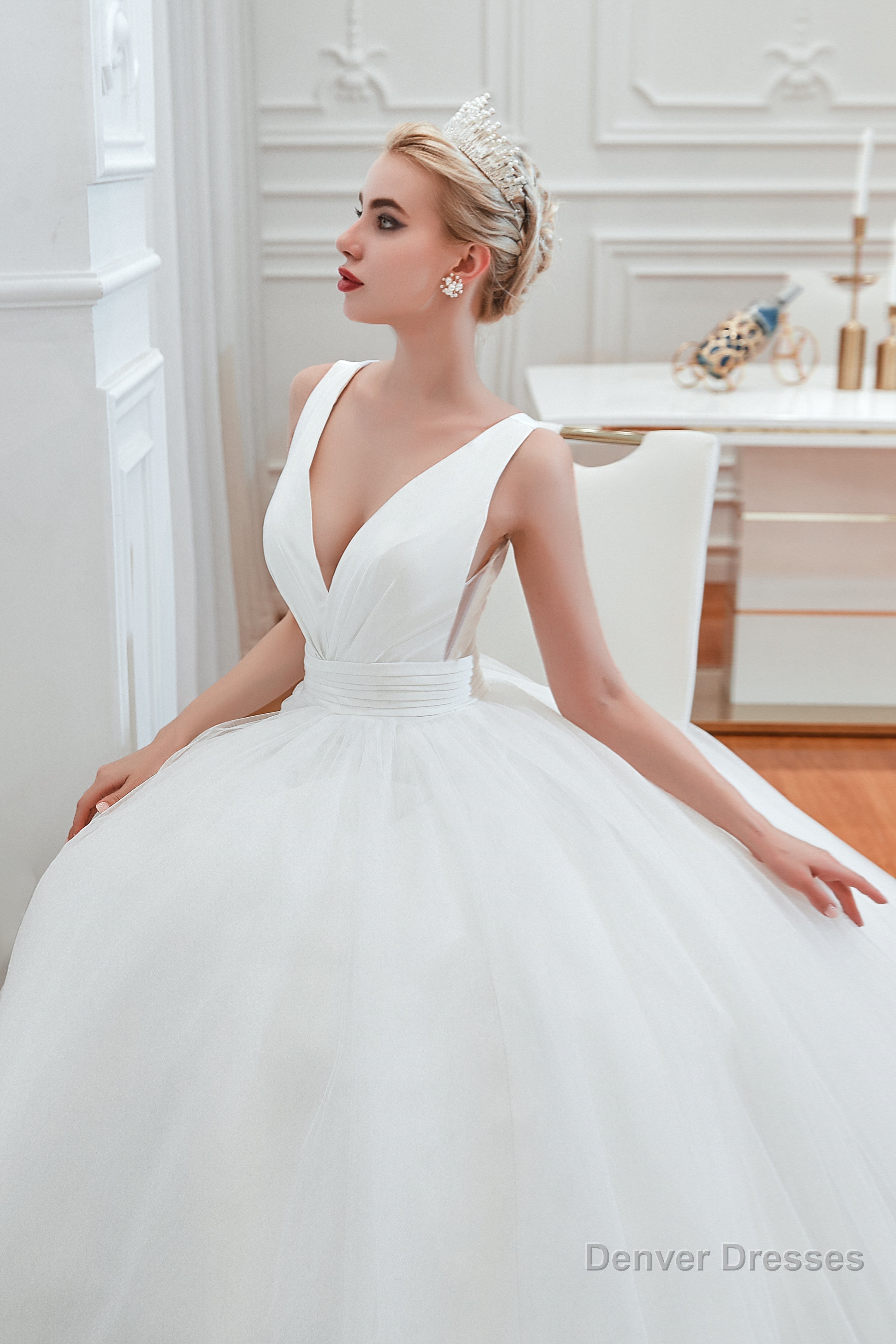 Simple White A Line V Neck Open Back Tulle Wedding Dresses