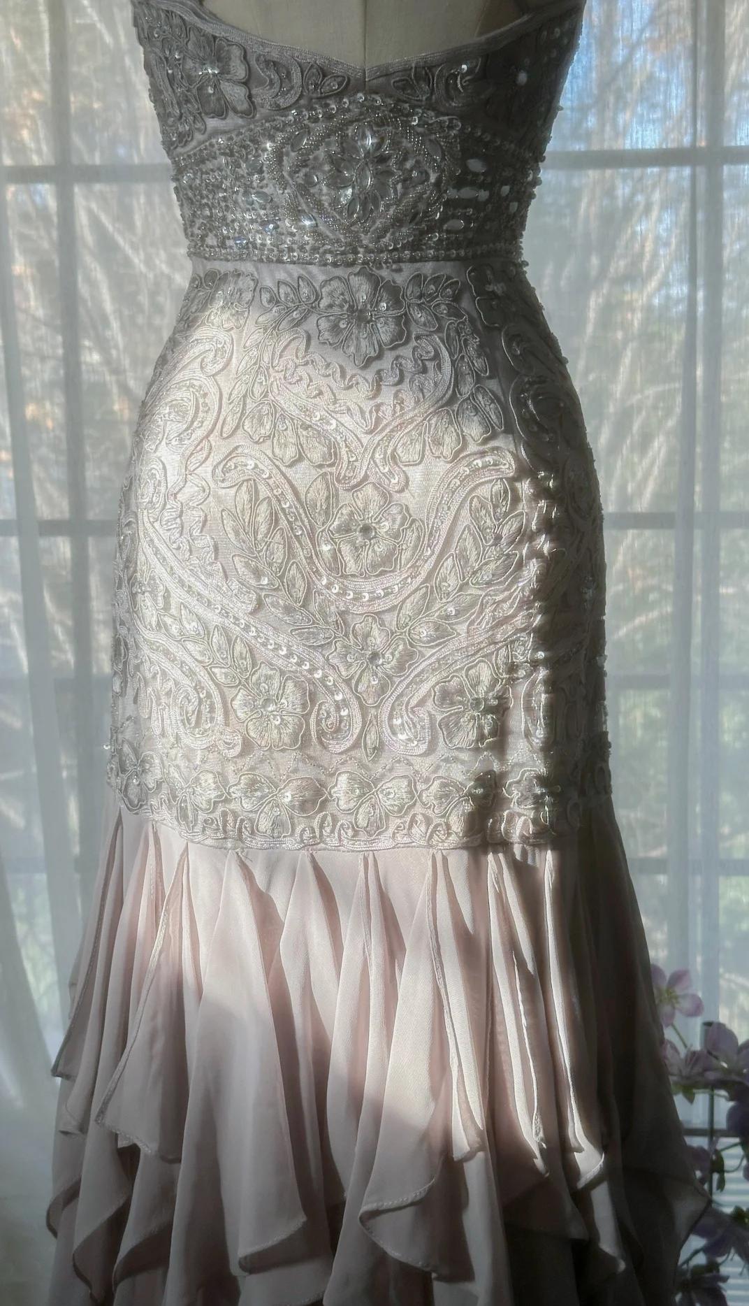 Elegant Purple Spaghetti Strap Appliques Bodycon Open Back Evening Dress Chiffon Sequin Long Prom Dress
