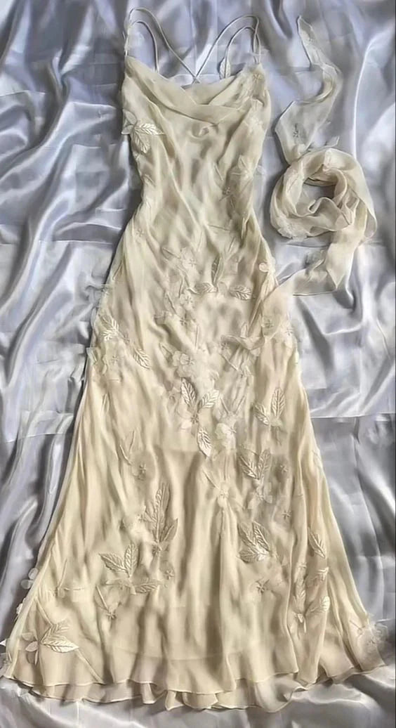 Yellow Exquisite Beaded Spaghetti Strap A-Line Chiffon Long Evening Gown Ball Gown Secondary image