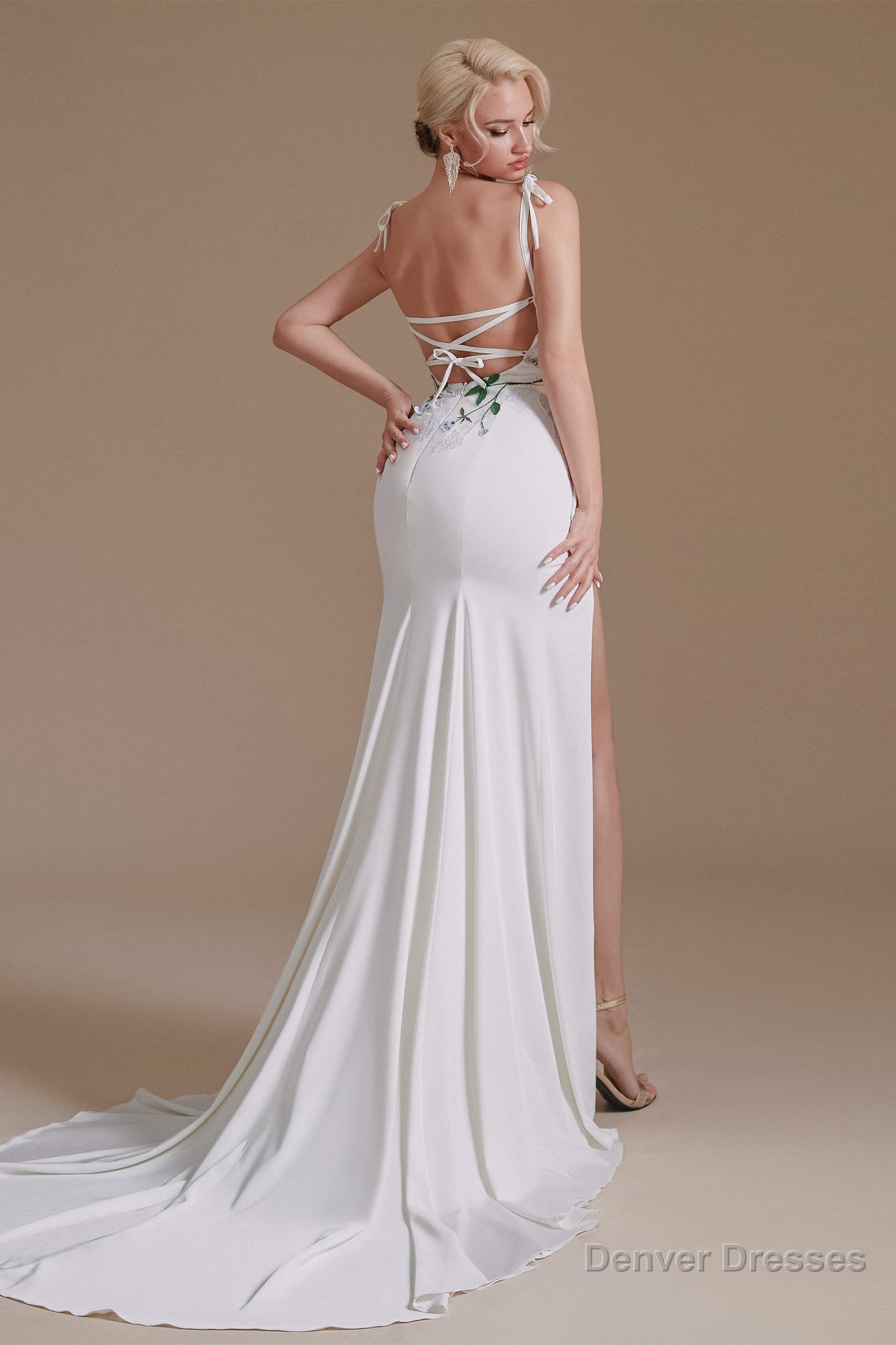 Spaghetti Straps Appliques Sweep Train High Split Prom Dresses