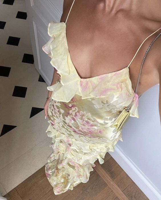 Spaghetti Straps Yellow Sheath Long Prom Dress Ruffled Lace Dress 2027 Main image