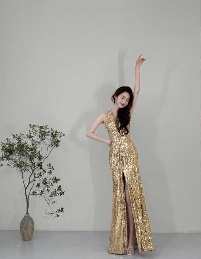 Sparkling Yellow Mermaid Deep V Halter Neck Slit Sequined Long Prom Dress Evening Dress