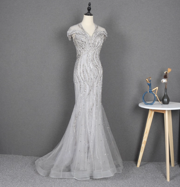 Sparkly Light Grey Mermaid V-Neck Beaded Tulle Train Prom Dress Evening Dress Secondary image