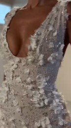 Sparkly Sheath V Neck White Feathers Beaded Wedding Dress Short Bridal Gown Wedding Dress