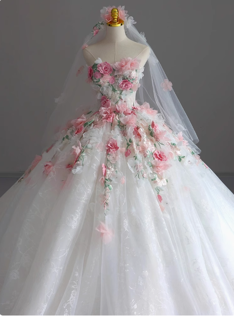 Strapless Runaway Princess Floral Tulle Floor-Length Wedding Dress Main image