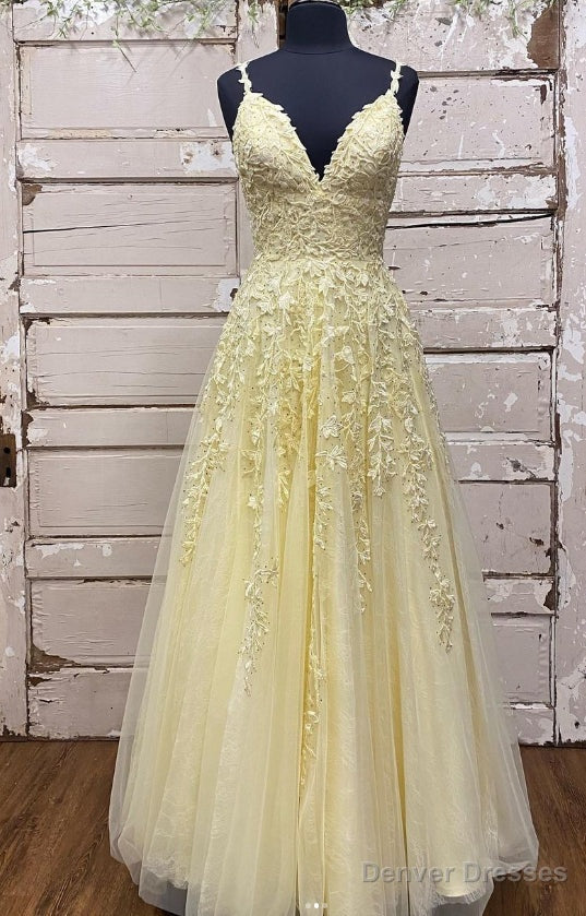 Straps A-line Leaf Lace Long Prom Dress Main image