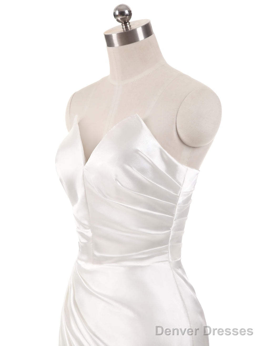 Stunning Ivory Wedding Dresses Strapless Mermaid Evening Dresses V Neck Sleeveless Split Beach Bridal Gown With Court Train