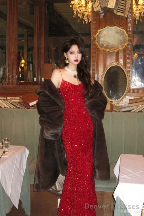 Stunning Mermaid Spaghetti Straps Long Red Sequin Prom Dress Birthday Outfits Main image