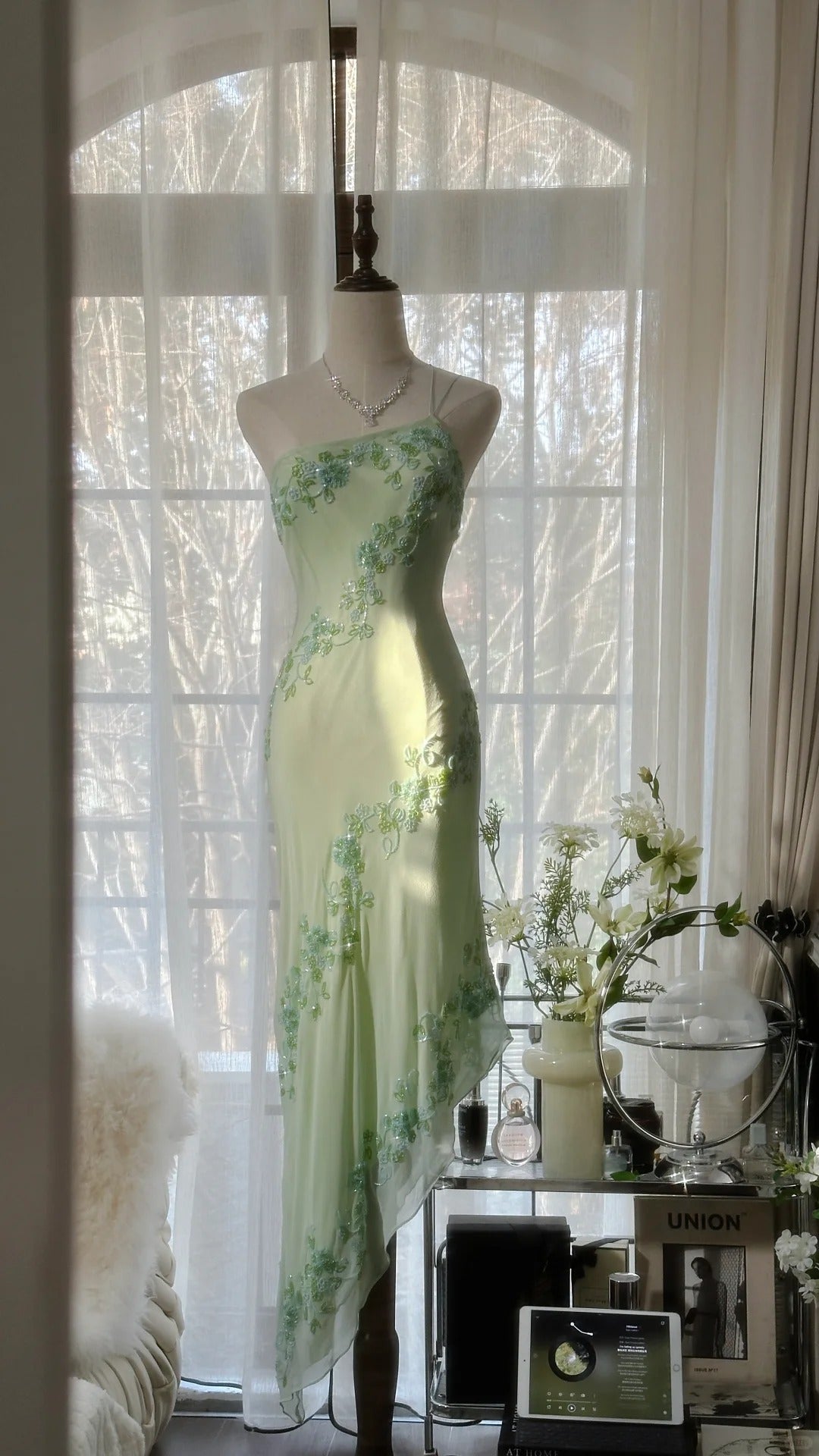 Stunning Mint Green One Shoulder Chiffon Beaded Bias-cut Skirt Prom Dress Main image