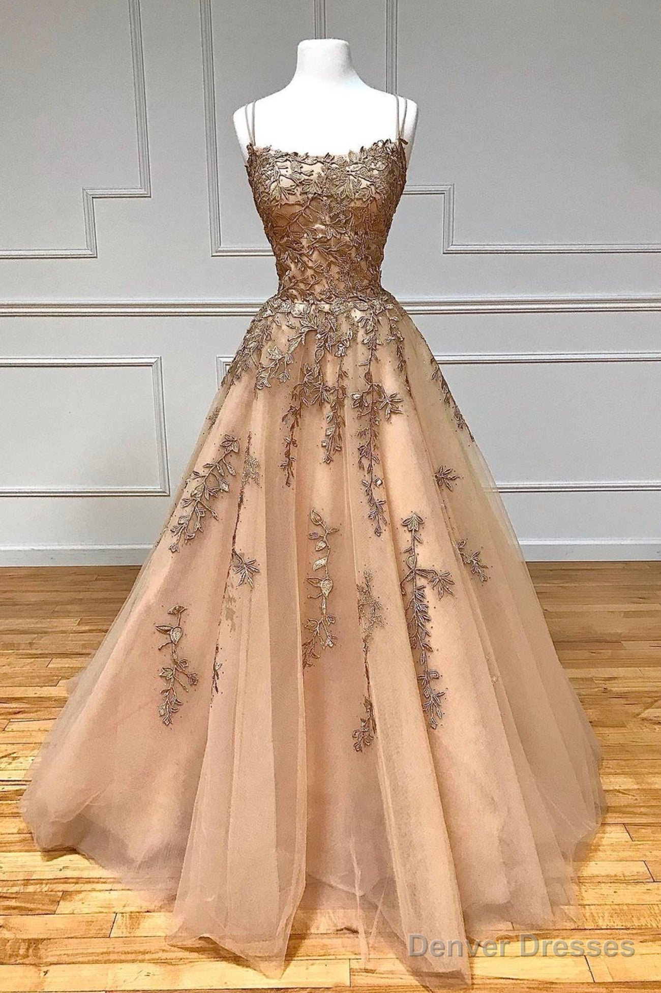 Stylish Tulle Long Prom Dress with Lace, A-Line Backless Formal Evening Dress Main image