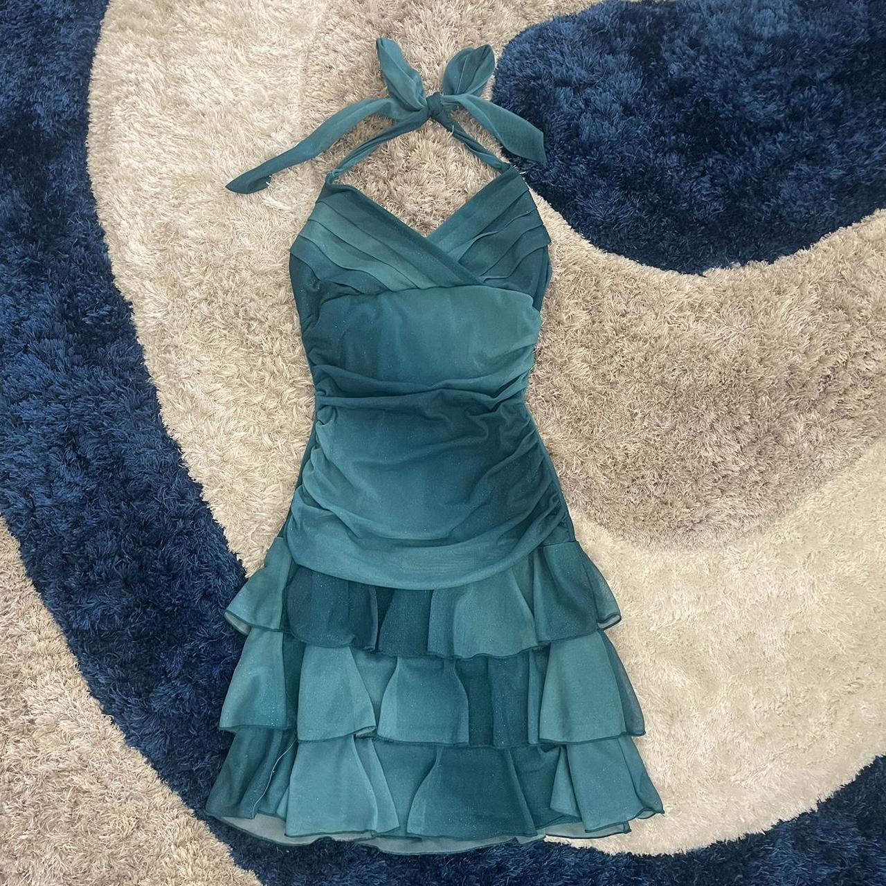 Sweet Glitter Halterneck V-Neck Ruffled Mini 16Th Birthday Homecoming Dress Main image