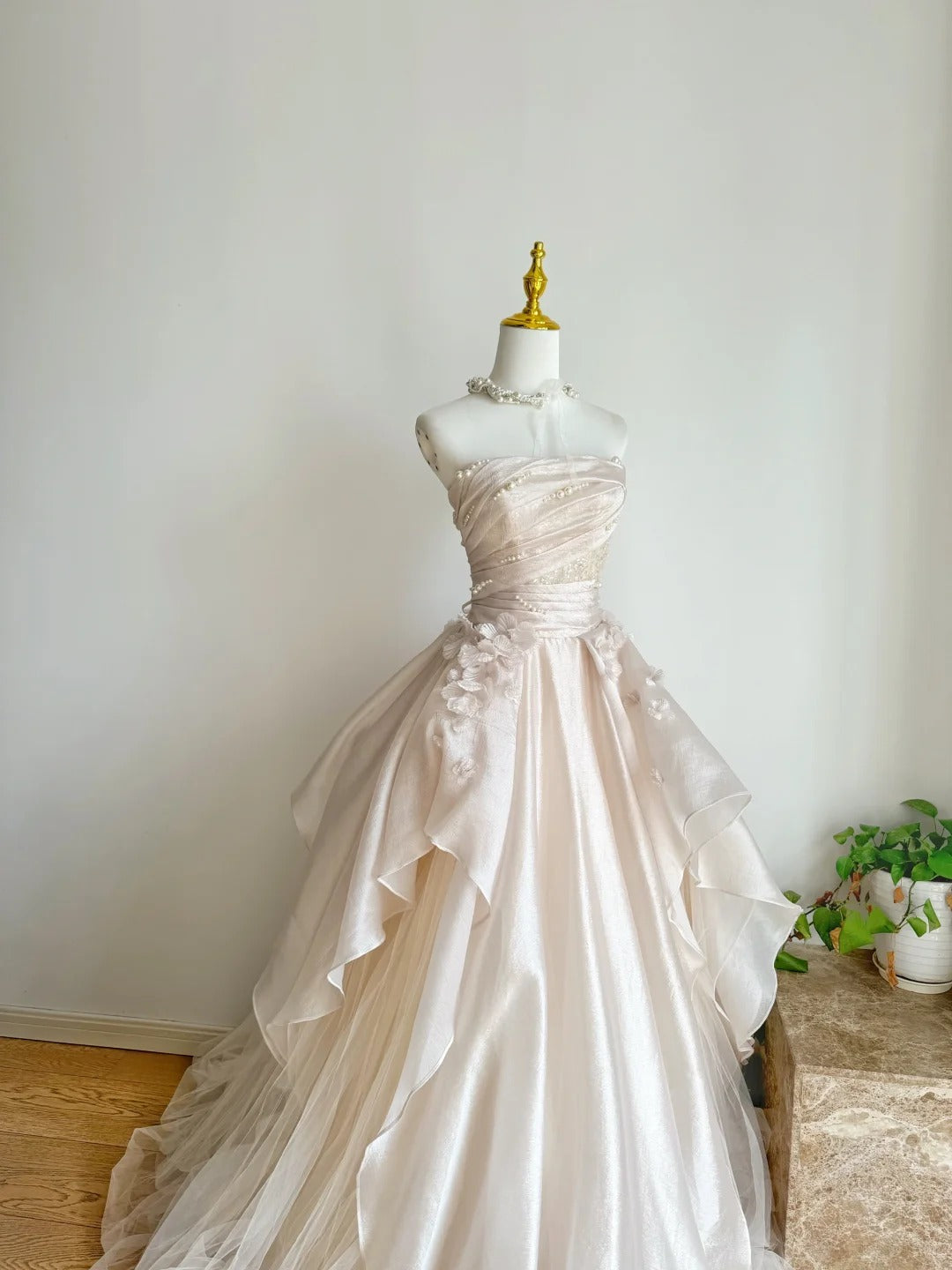 Sweet Pink A-Line Tulle Satin  Long Prom Dress Strapless Applique Wedding Dress
