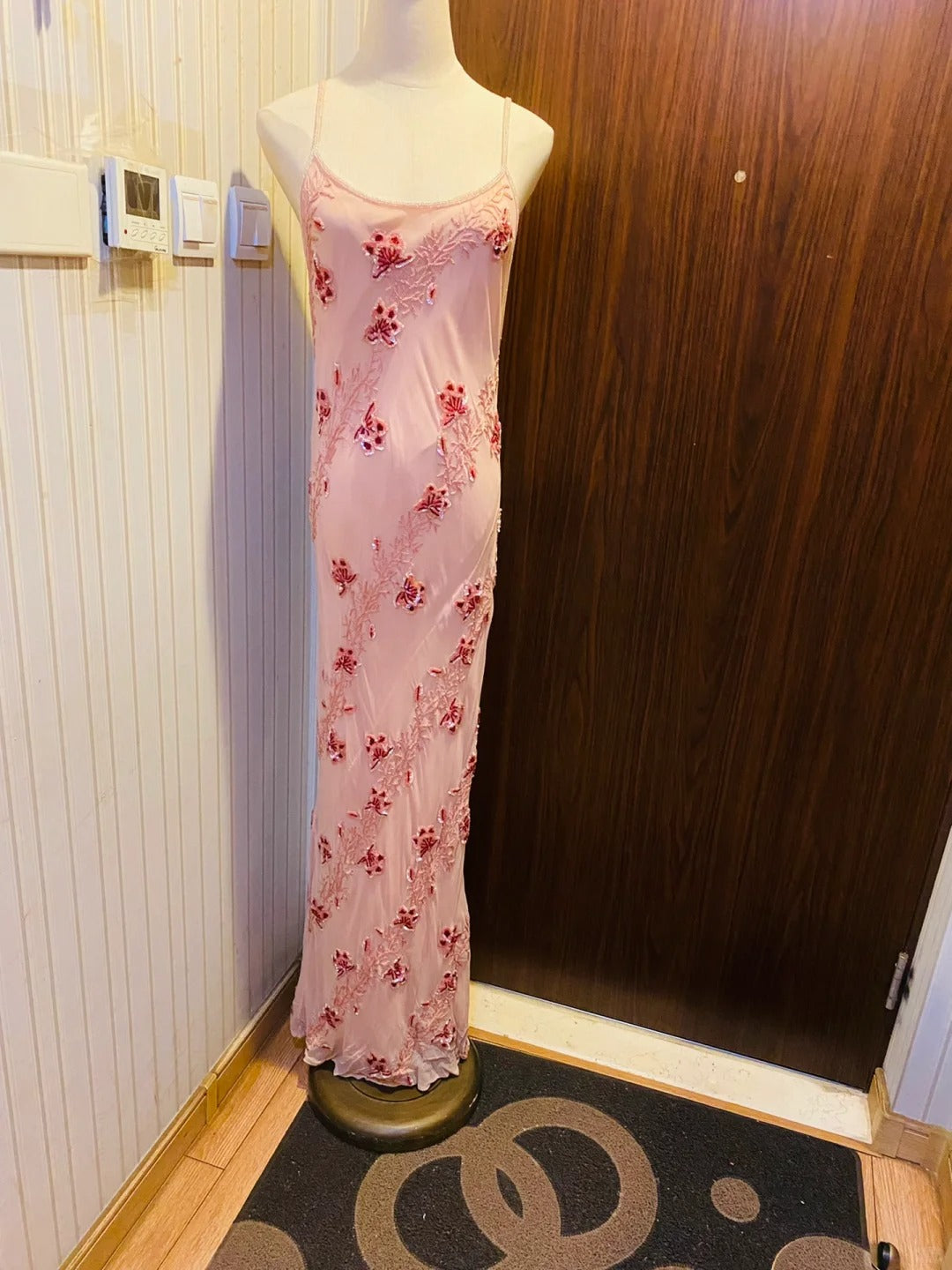 Sweet Pink Sequined Beaded Halter Chiffon Long Prom Dress Evening Dress Secondary image