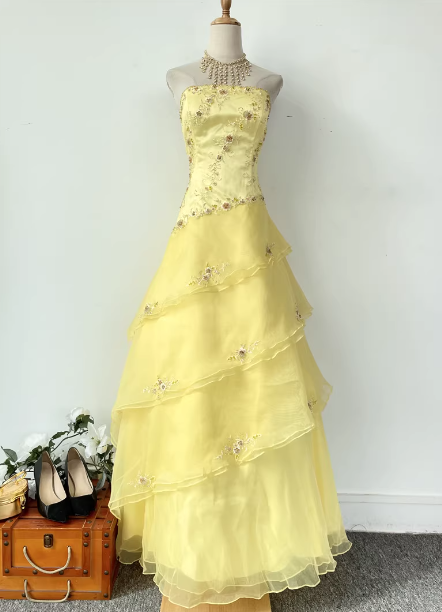 Sweet Princess Yellow A-Line Strapless Beaded Embroidered Tulle Long Prom Dress Evening Dress Main image