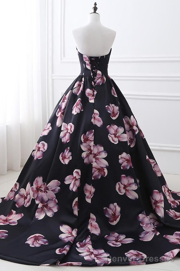 Sweetheart Floral Ball Gown Secondary image