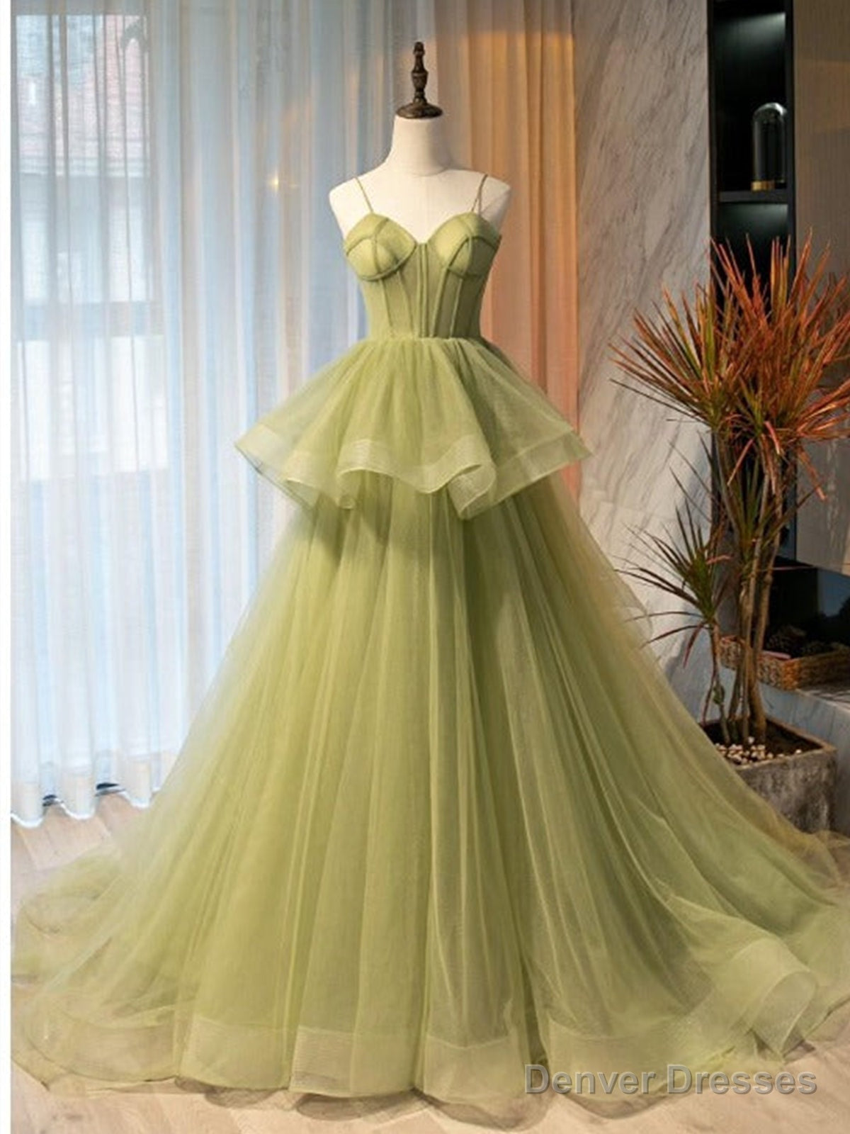 Sweetheart Neck Green Tulle Long Prom Dresses, Green Tulle Long Formal Graduation Dresses Main image