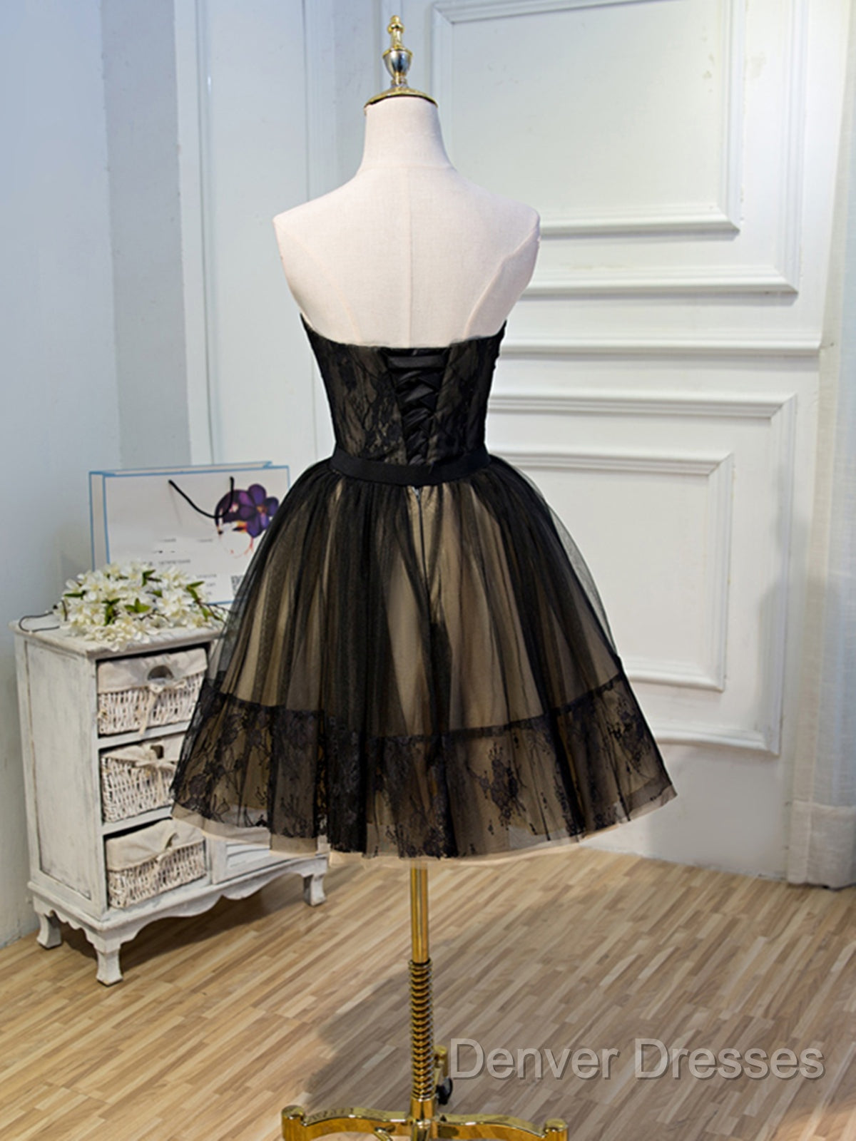 Sweetheart Neck Short Black Lace Prom Dress, Short Black Lace Graduation Homecoming Dress