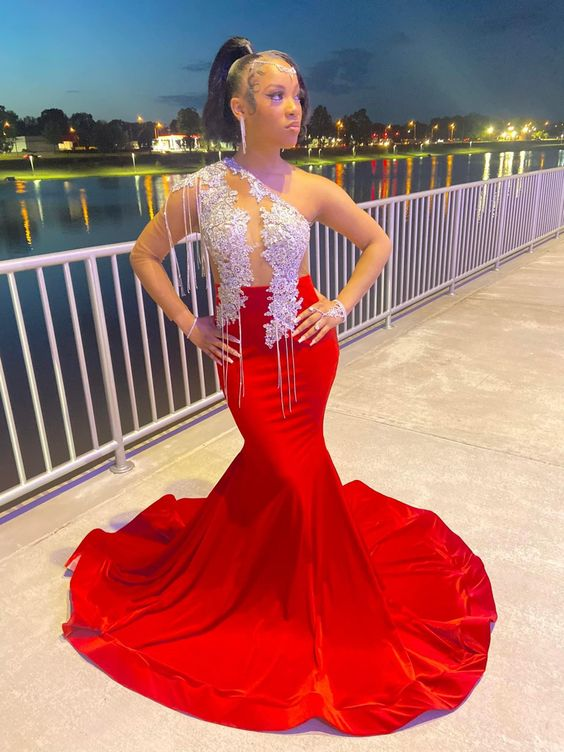 Stunning And Elegant Princess Party Wear Gown Red Prom Dress