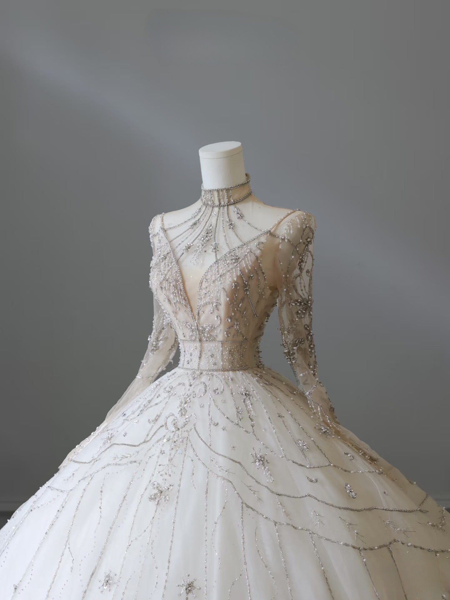 Timeless Ball Gown High Neckline Tulle Long Sleeves Wedding Dress Bridal Dress