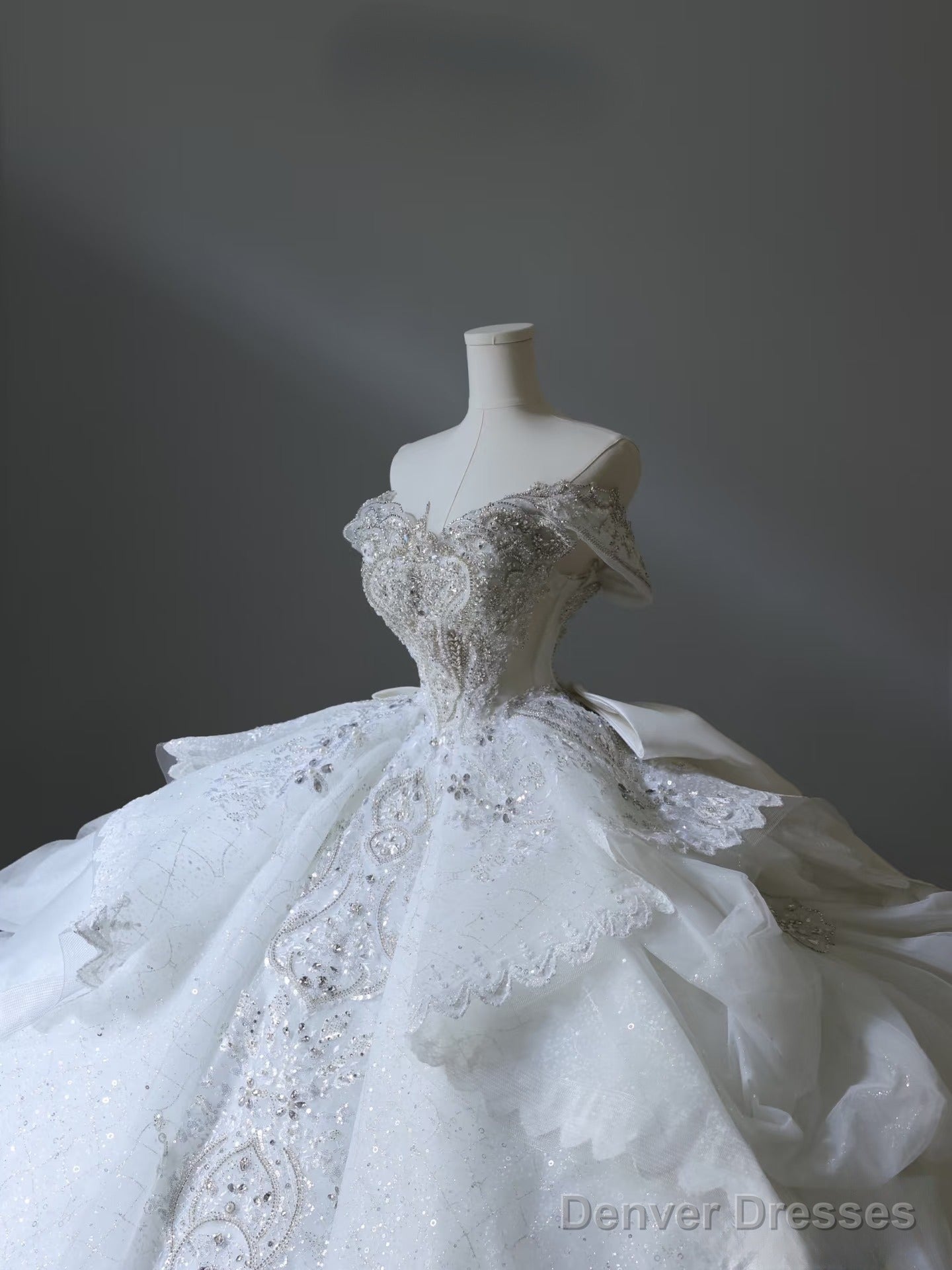 Timeless Ball Gown Off The Shoulder Neckline Tulle Sequin Wedding Dresses Bridal Dress