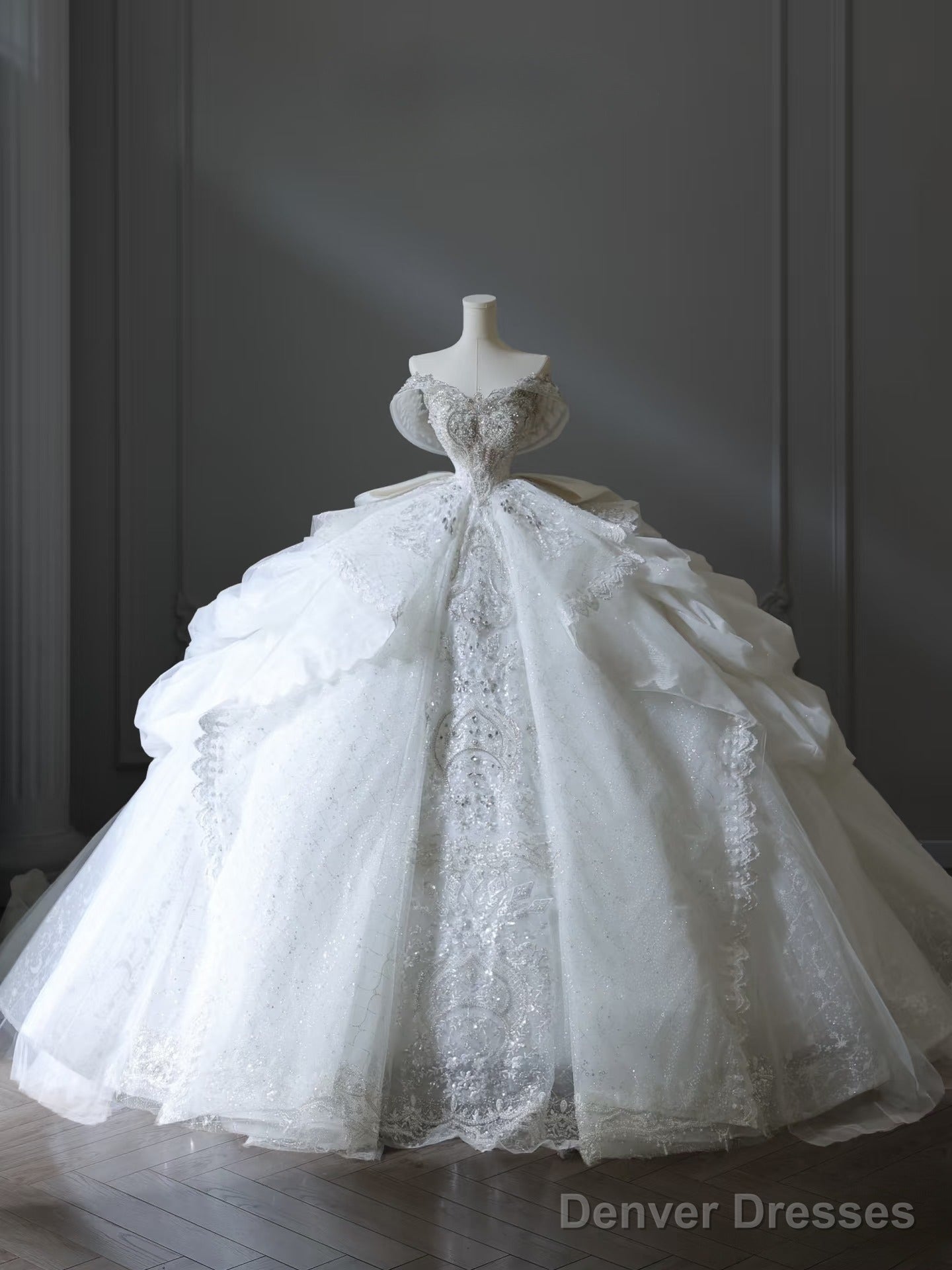 Timeless Ball Gown Off The Shoulder Neckline Tulle Sequin Wedding Dresses Bridal Dress Main image
