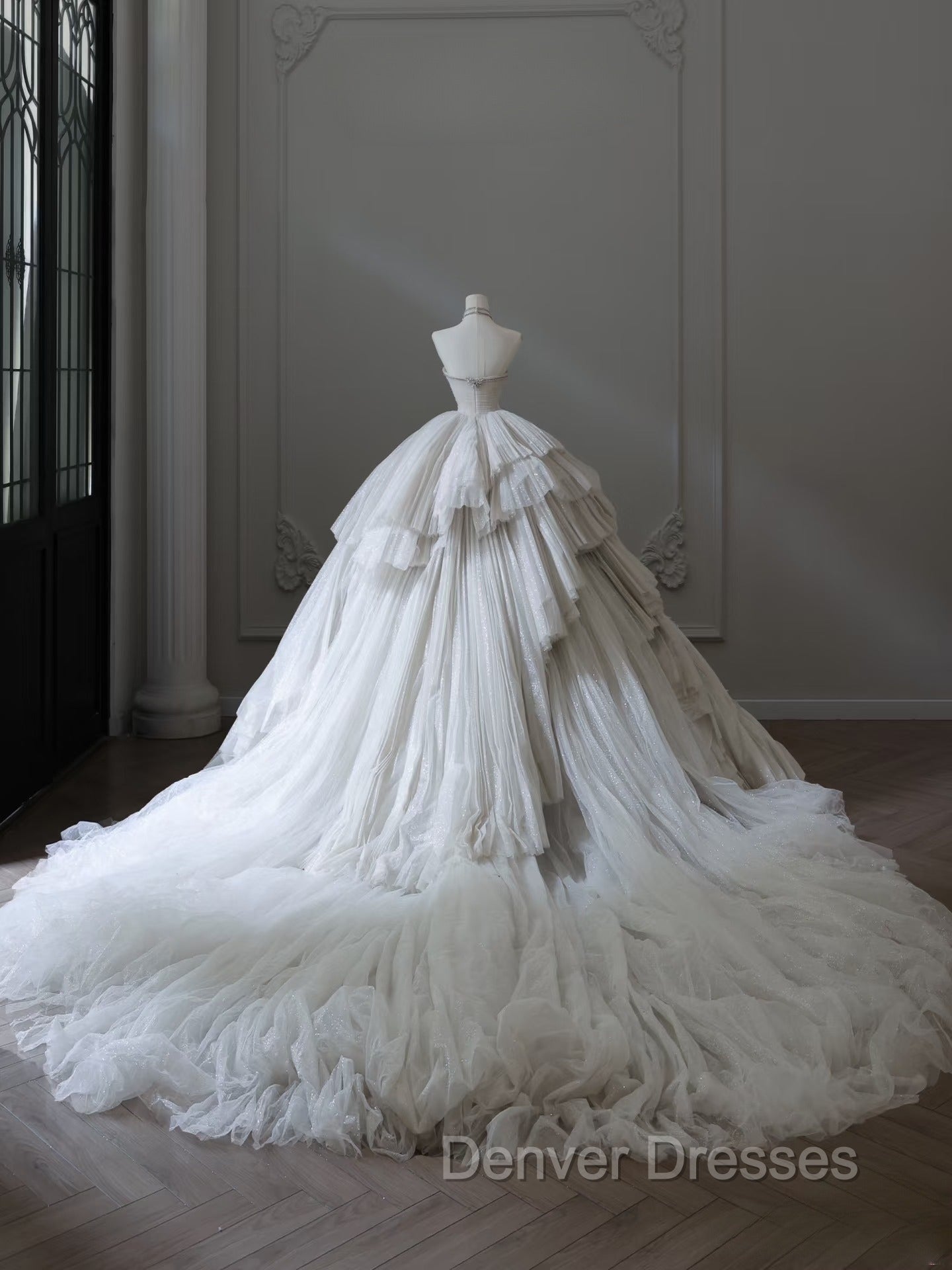 Timeless Ball Gown Sweetheart Tulle Long Wedding Dress Bridal Dress