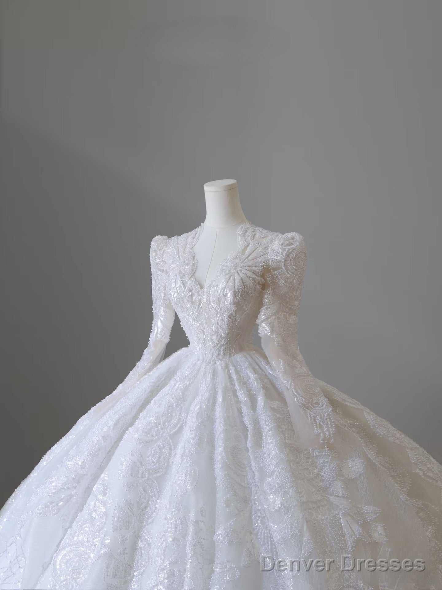 Timeless Ball Gown V Neckline Sequin Long Sleeves Wedding Dress Bridal Dresses Secondary image