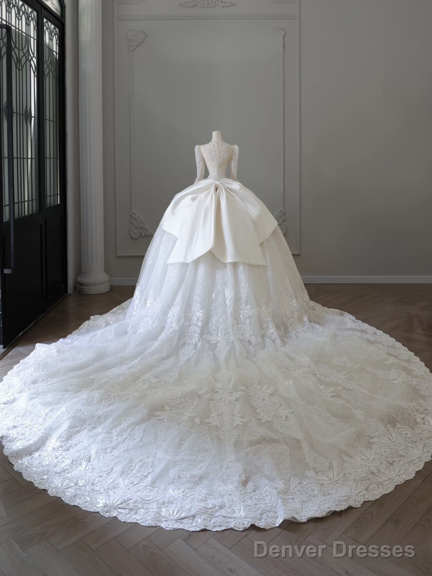 Timeless Ball Gown V Neckline Sequin Long Sleeves Wedding Dress Bridal Dresses