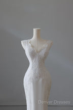 Timeless Mermaid V Neckline White Lace Wedding Dress Bridal Dress