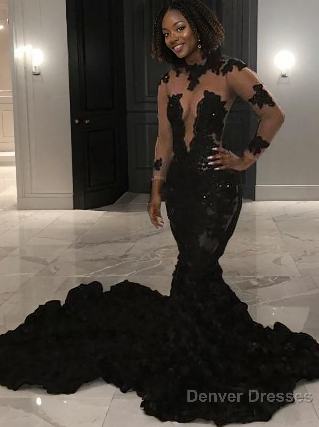 Trumpet/Mermaid Jewel Chapel Train Lace Evening Dresses With Appliques Lace Main image