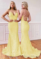 Trumpet/Mermaid Sleeveless Sweep Train Lace Prom Dresses With Pleated