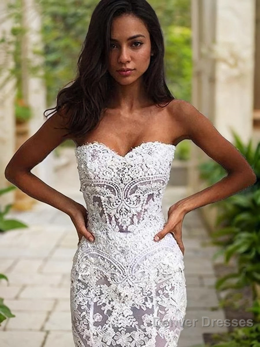 Trumpet/Mermaid Sweetheart Court Train Lace Wedding Dresses With Appliques Lace Secondary image