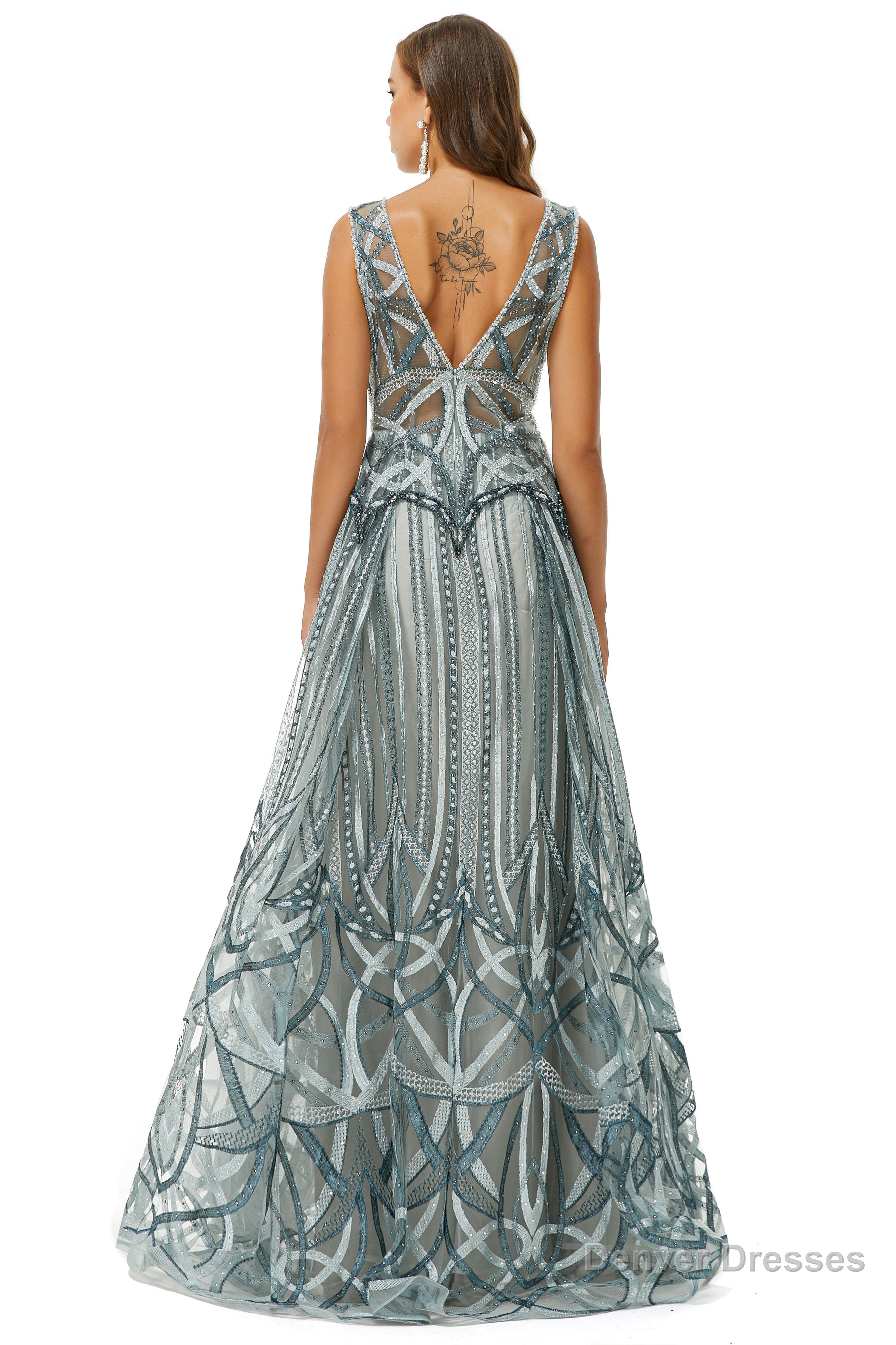 Tulle Deep V-neck Beading Prom Dresses