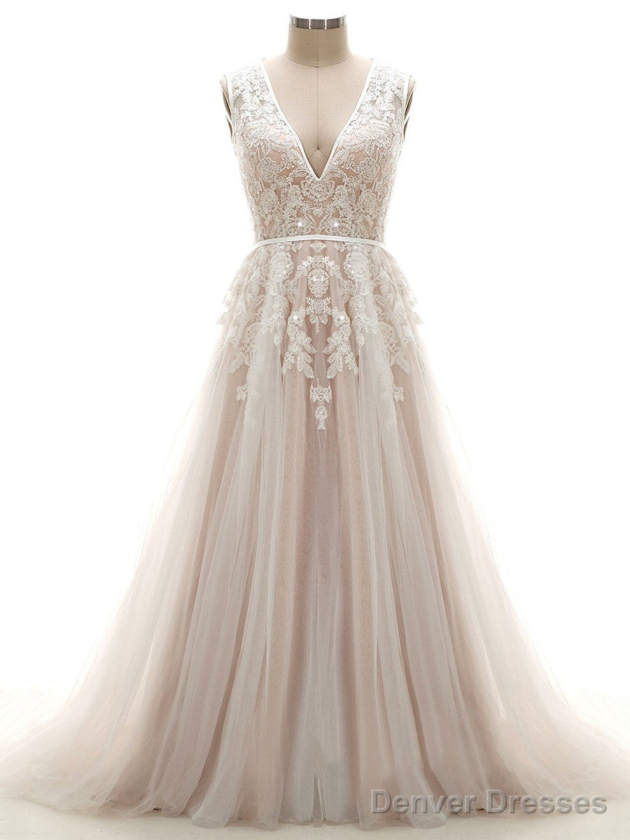 Tulle V-Neck Appliques Lace Wedding Dresses