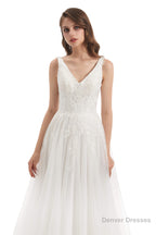Tulle Lace V-neck Backless Wedding Dresses