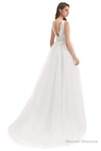 Tulle V-neck Backless Appliques Wedding Dresses