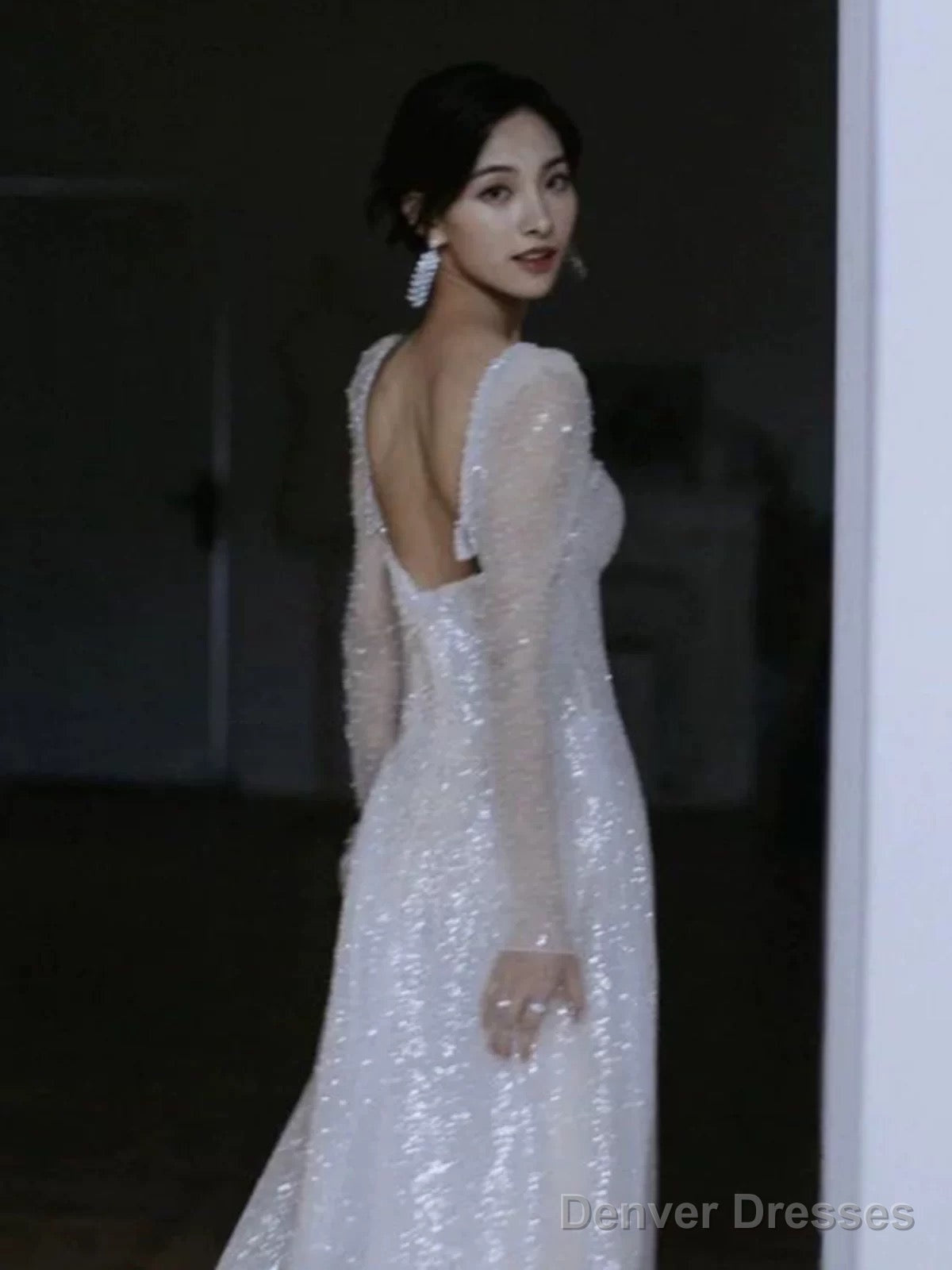 Unique A Line Square Neckline Sequin Pleats Long Sleeves Wedding Dresses