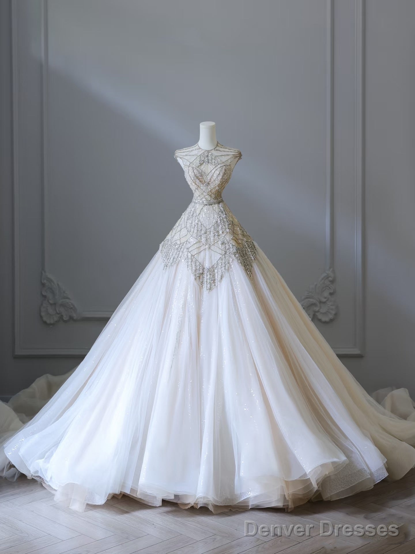 Unique Ball Gown High Neckline Tulle White Long Wedding Dresses Brides Dress