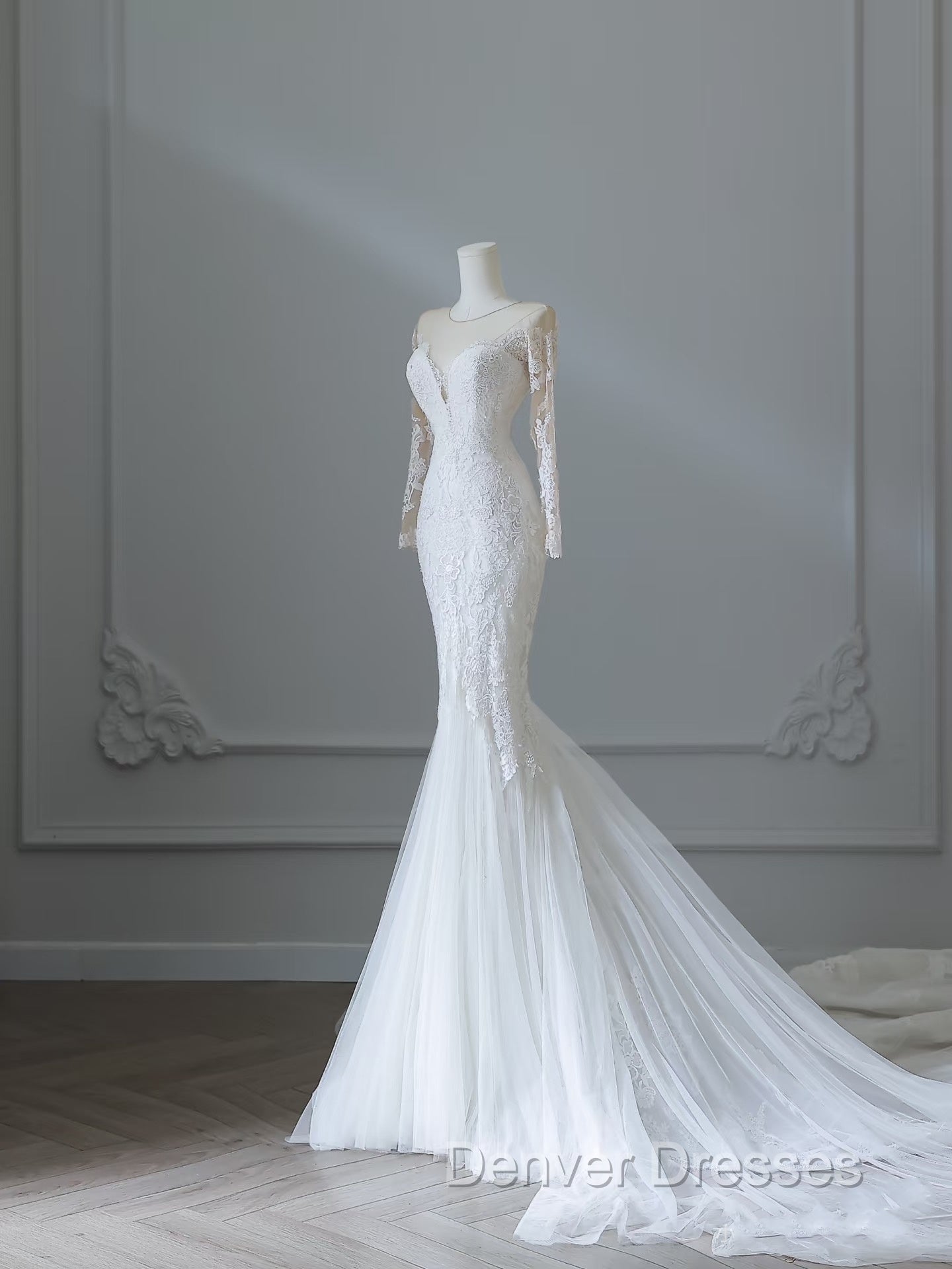 Unique Mermaid Scoop Neckline Long Sleeves Wedding Dress White Brides Dress