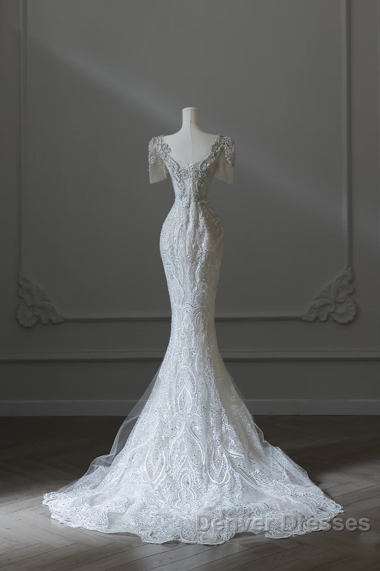 Unique Mermaid Square Neckline Short Sleeves Wedding Dress White Brides Dress