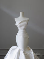 Unique Mermaid Strapless Ivory Satin Wedding Dress Brides Dress