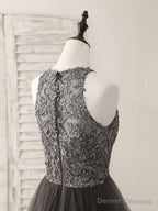 Unique Round Neck Lace Applique Tulle Long Prom Dresses