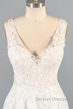 V-neck Appliques Tulle A-line Wedding Dress