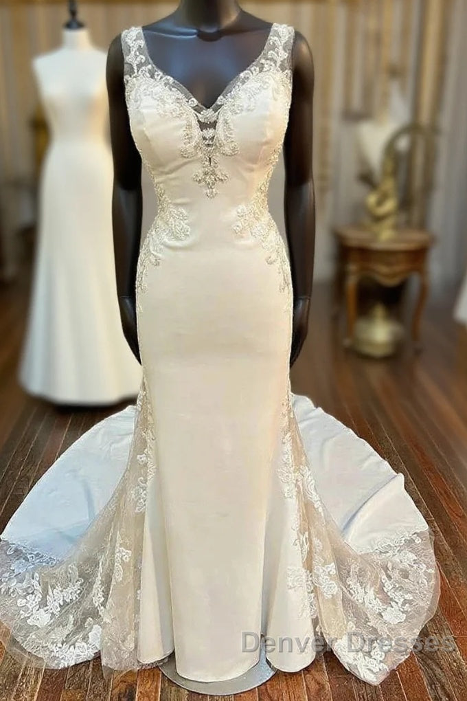 V-Neck Backless Mermaid Long Wedding Gown Main image