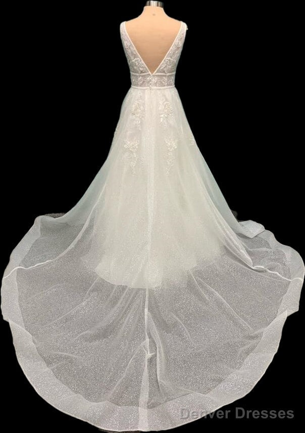 V-Neck Sparkly Tulle Wedding Dress With Appliques