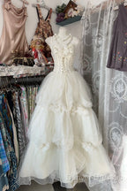 Vintage Ball Gown Spaghetti Straps Sleeveless Long White Evening Dress Prom Dress