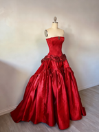 Vintage Ball Gown Strapless Burgundy Sleeveless Satin 90S Classy Prom Dress Inspiration Party Dress Princess Graduation Dress