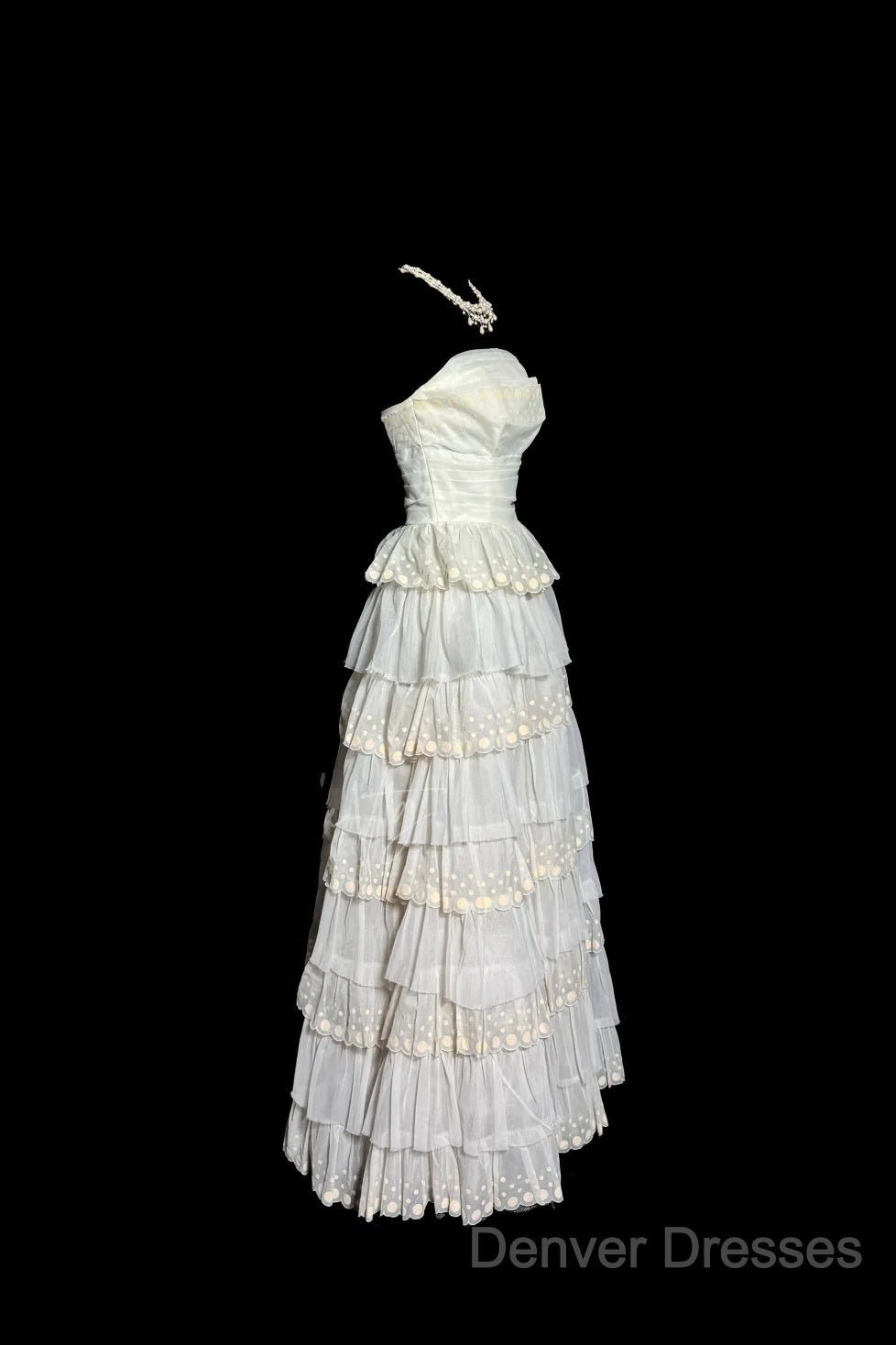 Vintage Ball Gown Strapless White Lace Prom Gown Fairy Prom Dress Secondary image