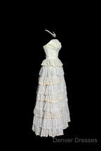 Vintage Ball Gown Strapless White Lace Prom Gown Fairy Prom Dress