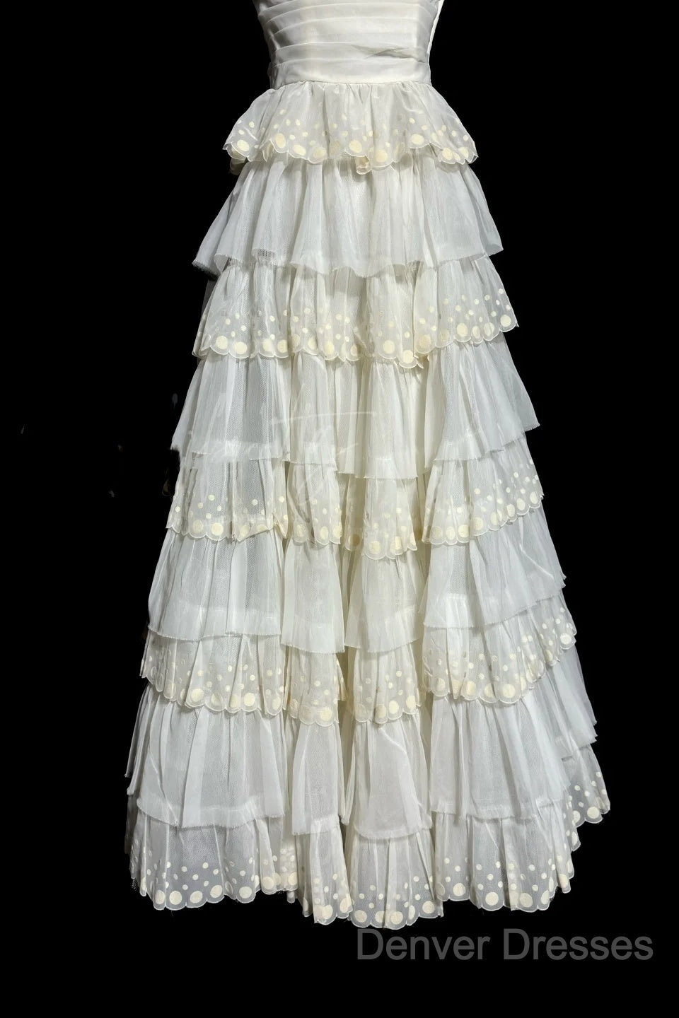 Vintage Ball Gown Strapless White Lace Prom Gown Fairy Prom Dress